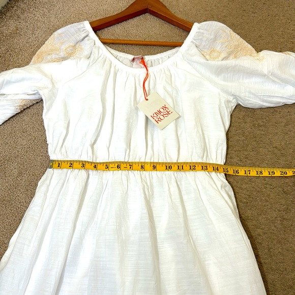 NWT White Summer Dress Size Medium/ Large - Picture 8 of 10